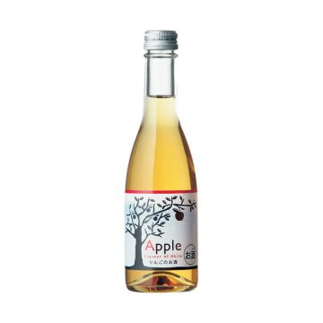 Dewatsuru Liqueur of Akita Apple